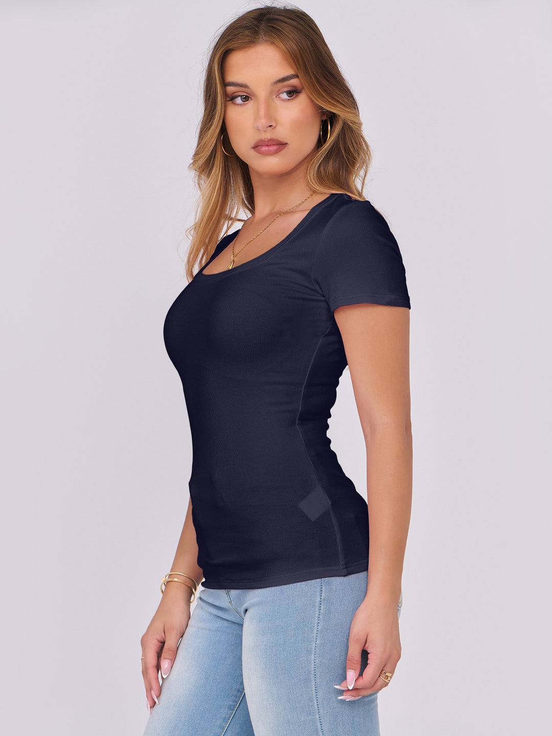 ANRABESS Women's Ribbed Scoop Neck Slim Fit Tee