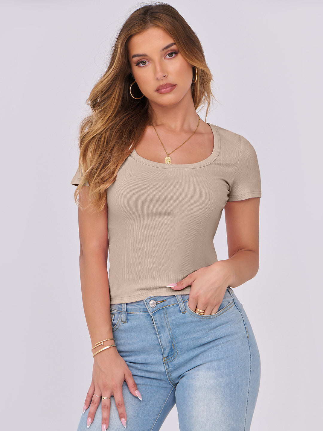 ANRABESS Women's Ribbed Scoop Neck Slim Fit Tee