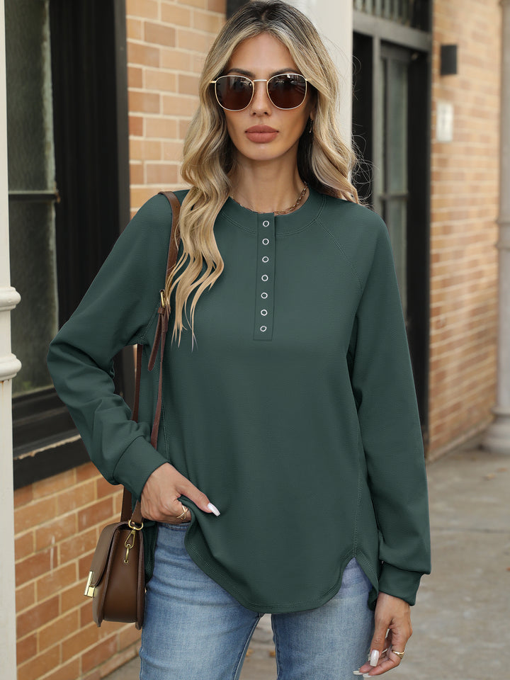 ANRABESS Women's Long Sleeve Henley Tops Tunic Sweatshirt Loose Slit Casual Button Shirts Pullover 2025 Fall Winter Outfits