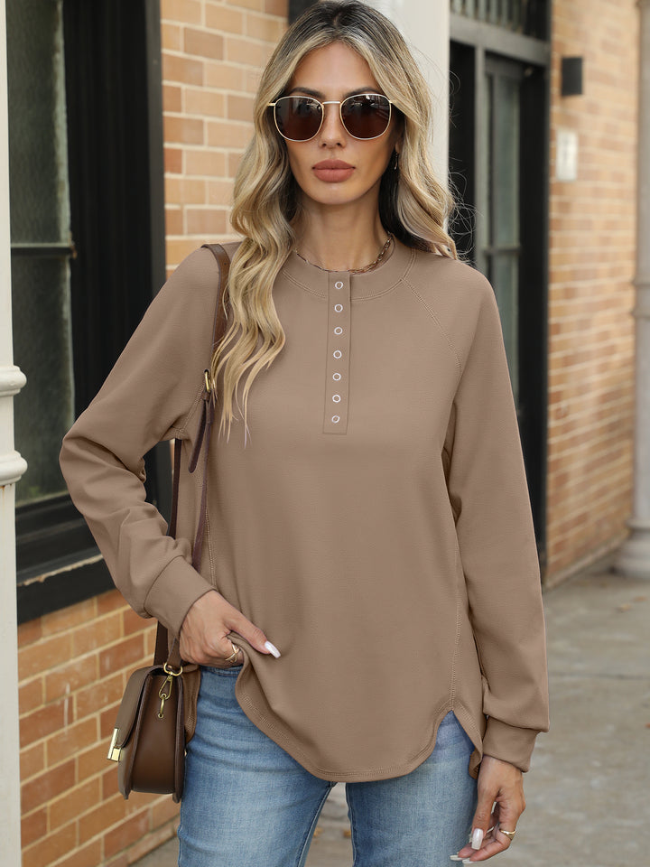 ANRABESS Women's Long Sleeve Henley Tops Tunic Sweatshirt Loose Slit Casual Button Shirts Pullover 2025 Fall Winter Outfits
