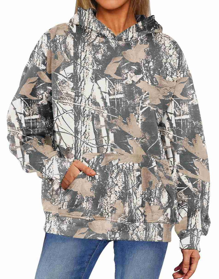 ANRABESS Women Camo Hoodies Long Sleeve Maple Leaf Print Fleece Oversized Casual Pullover Sweatshirt 2025 Fall Preppy Clothes