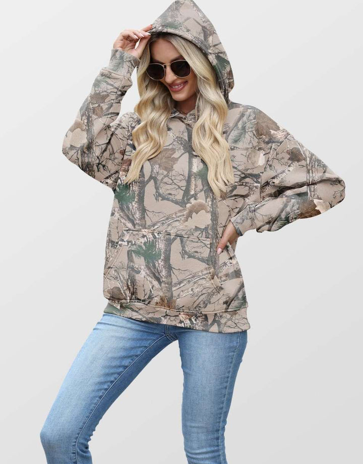 ANRABESS Women Camo Hoodies Long Sleeve Maple Leaf Print Fleece Oversized Casual Pullover Sweatshirt 2025 Fall Preppy Clothes