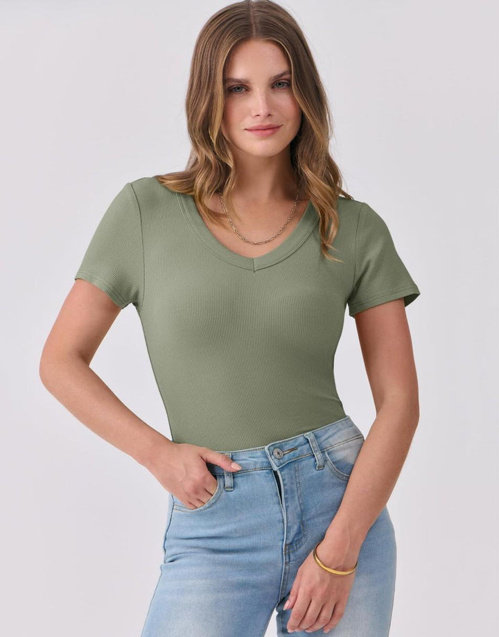 ANRABESS Women Short Sleeve V Neck Ribbed Knit Fitted Shirts Basic Tees Tops 2025 Summer Casual T-Shirts Going Out Outfits