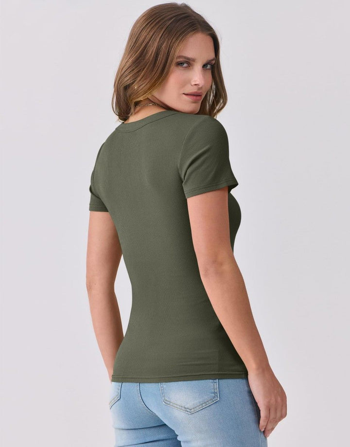 ANRABESS Women Short Sleeve V Neck Ribbed Knit Fitted Shirts Basic Tees Tops 2025 Summer Casual T-Shirts Going Out Outfits