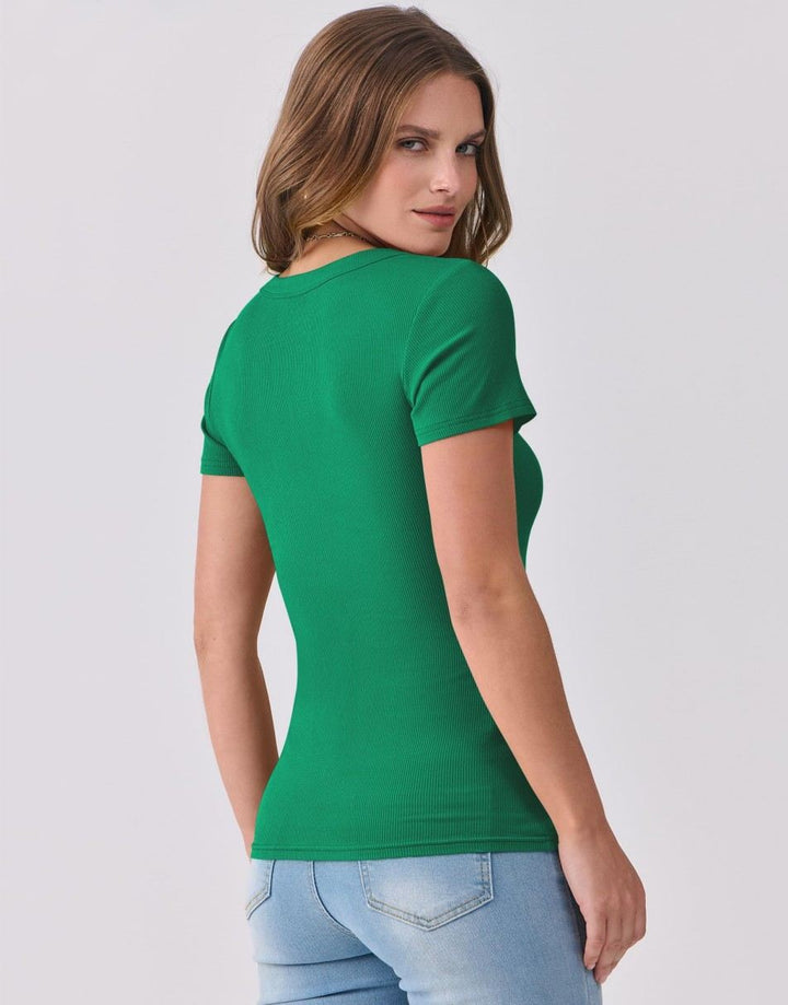 ANRABESS Women Short Sleeve V Neck Ribbed Knit Fitted Shirts Basic Tees Tops 2025 Summer Casual T-Shirts Going Out Outfits