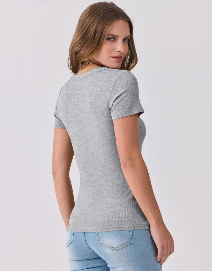 ANRABESS Women Short Sleeve V Neck Ribbed Knit Fitted Shirts Basic Tees Tops 2025 Summer Casual T-Shirts Going Out Outfits
