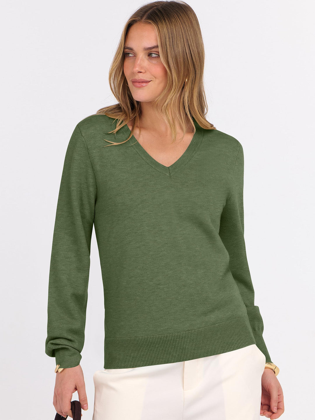 ANRABESS Womens Long Sleeve V Neck Sweaters 2025 Fall Fashion Wool Blend Work Pullover Top Travel Vacation Outfits