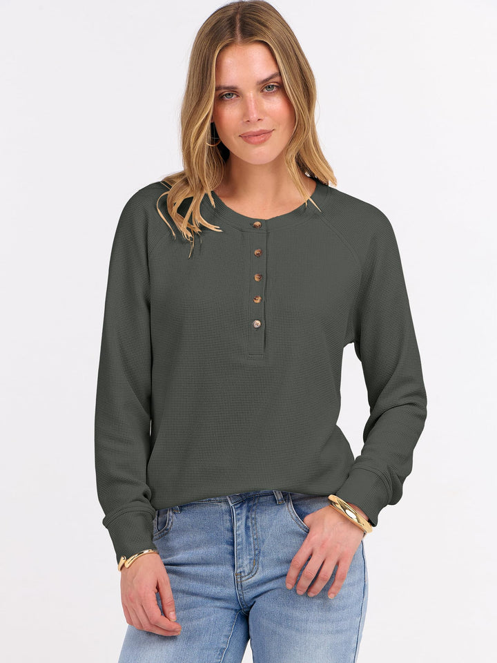 ANRABESS Women's Long Sleeve Waffle Knit Shirts Dressy Casual Loose Button Up V Neck Henley Tops 2025 Fall Basic Tee Blouse
