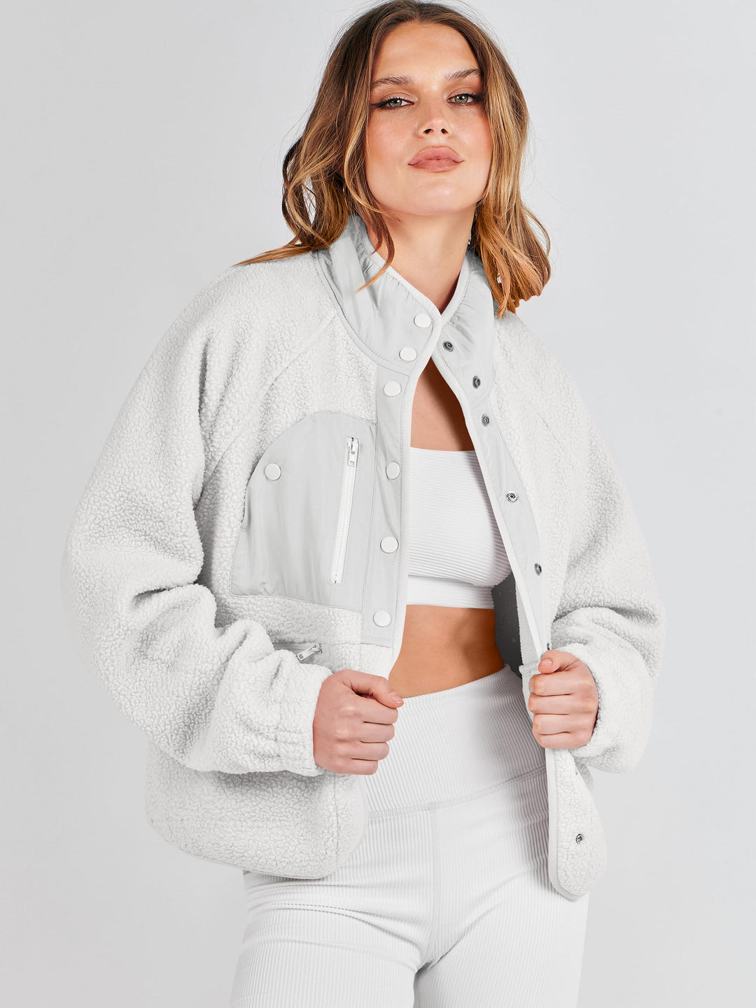 ANRABESS Womens Fuzzy Fleece Jacket Fall Casual Long Sleeve Cropped Sherpa Button Down Shacket Coats Outwear With Pockets