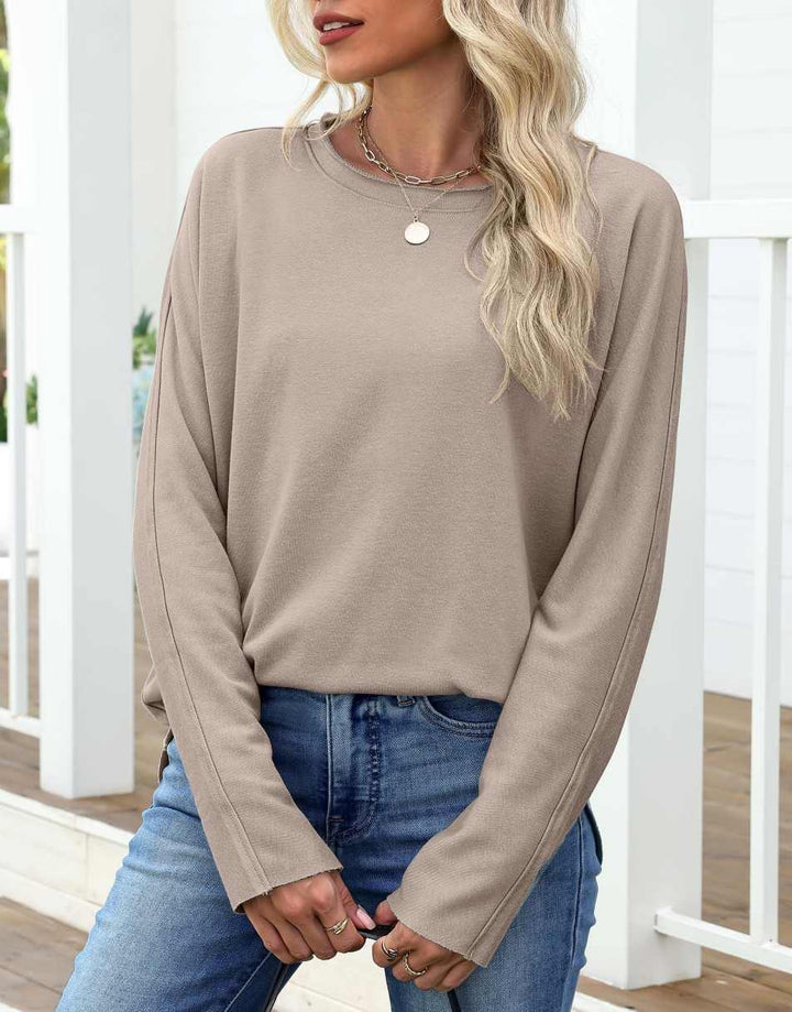 ANRABESS 2025 Fall Fashion Sweatshirt for Women Raw Edges Long Sleeve Shirts Crewneck Loose Fit Curve Hem Pullover Tops